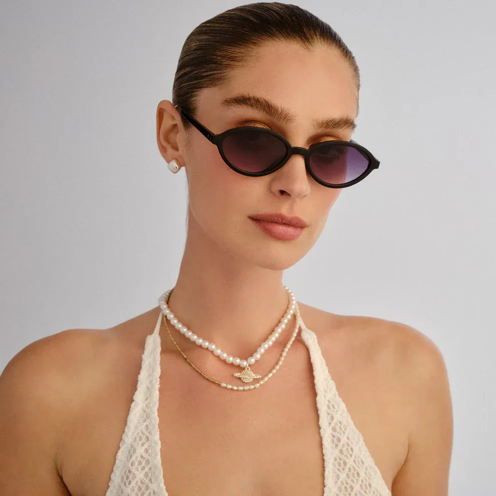AIRE Pyxis Sunnies - Black - Image 5