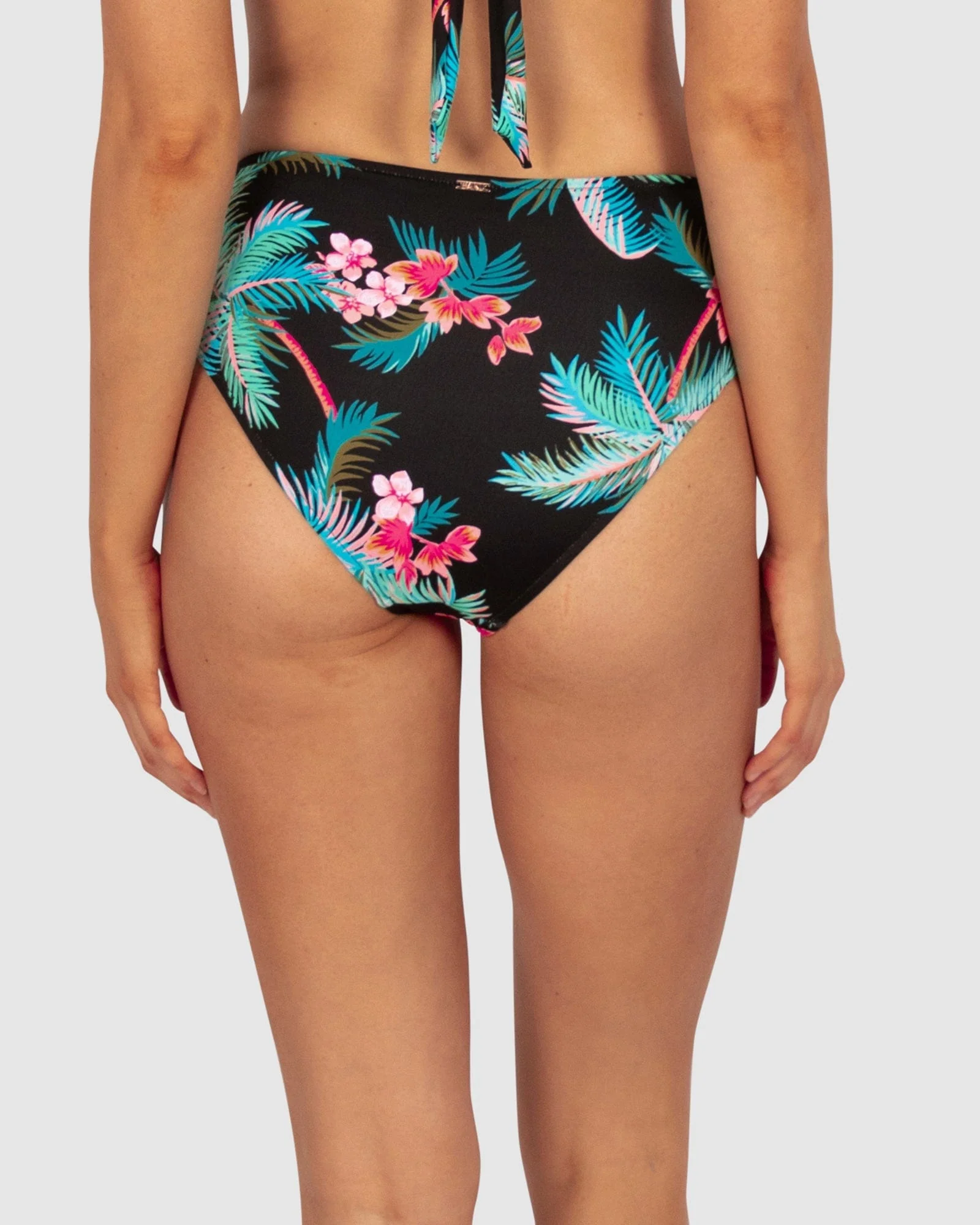 Baku Amalfi Long Line Bra & Mid Pant Bikini Set - Black - Image 8