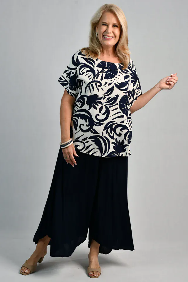 Bodacious Nora Classic Top - Nautilus Navy