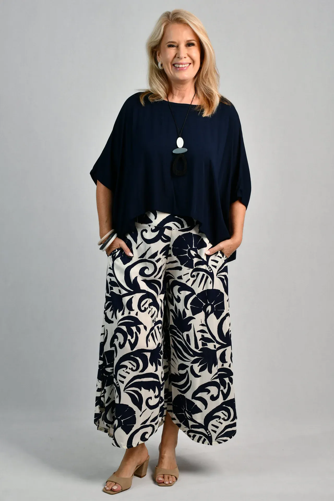 Bodacious Sydney Wide Leg Pant - Nautilus Navy