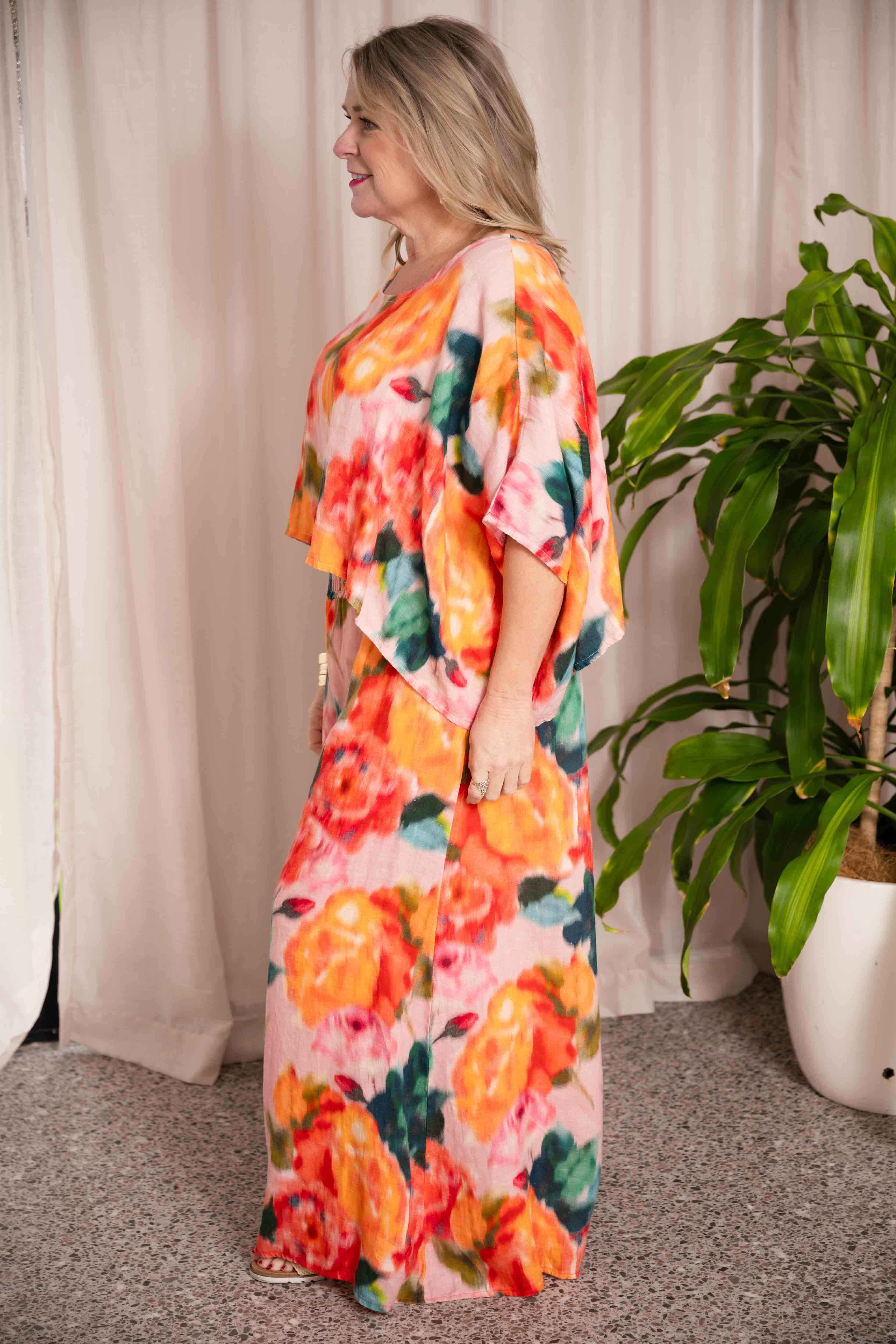 Donna Donna Tuscan Top - Romance - Image 3