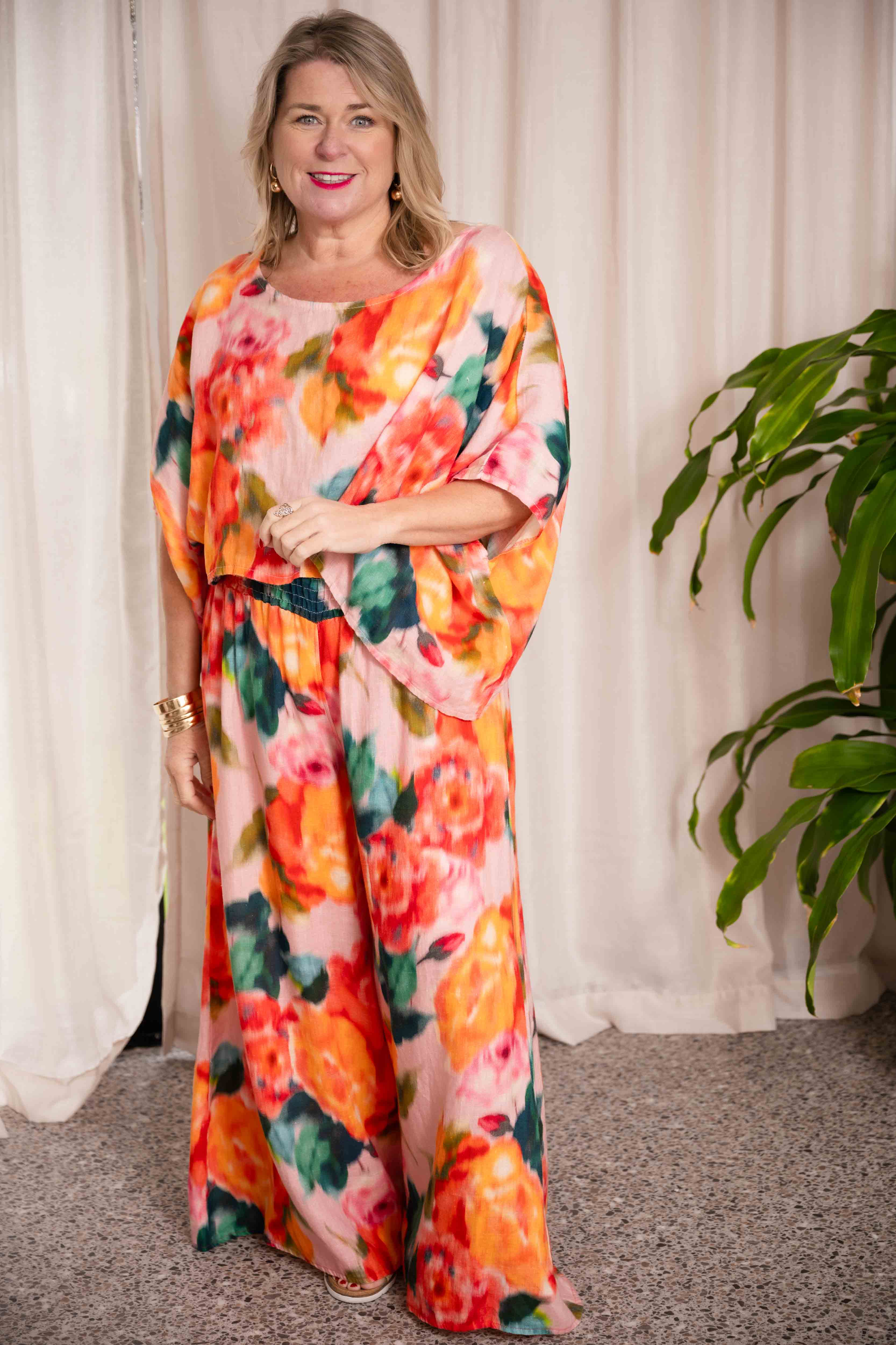 Donna Donna Tuscan Top - Romance - Image 4