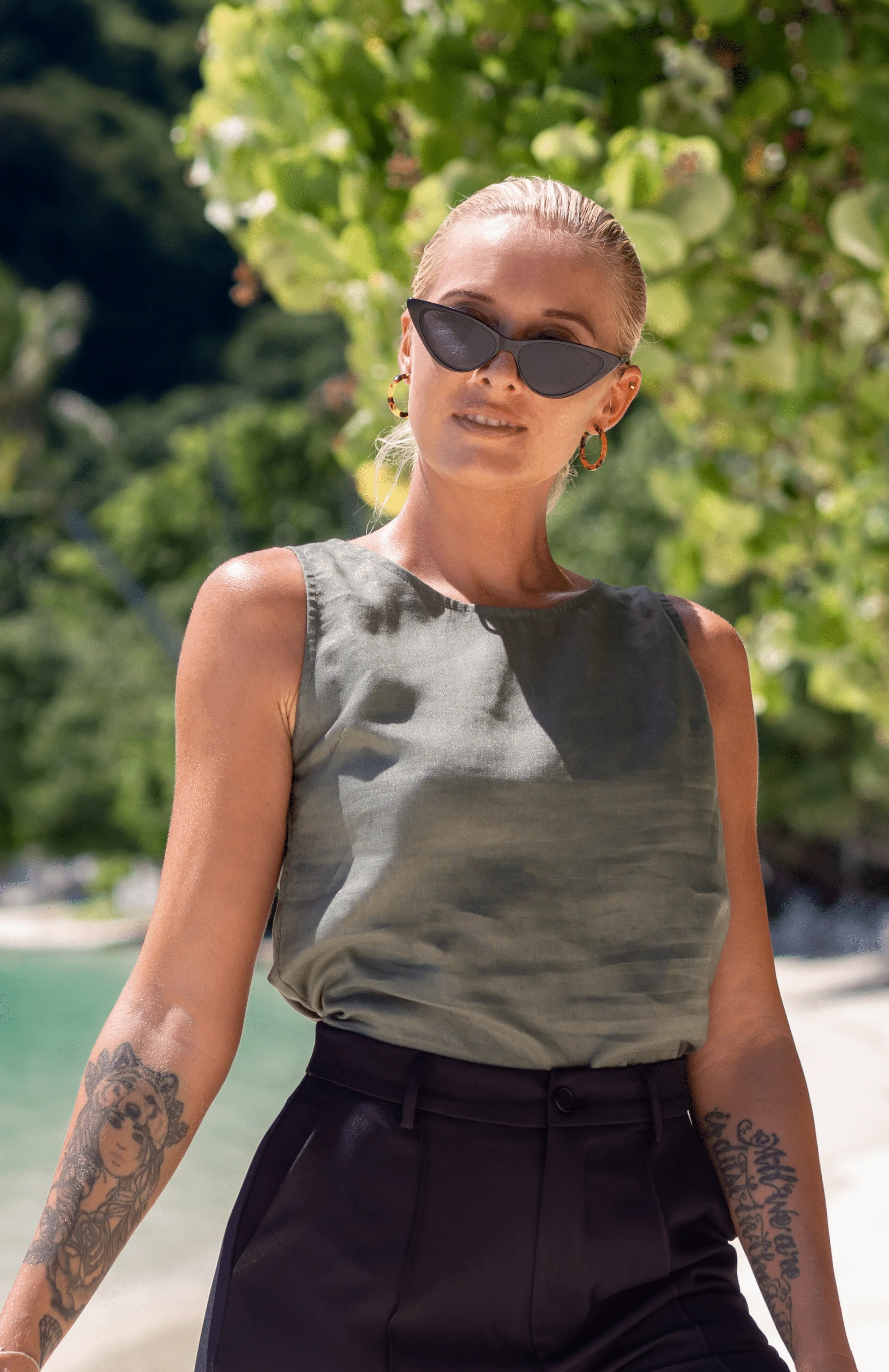 Elcee Linen Top - Image 10