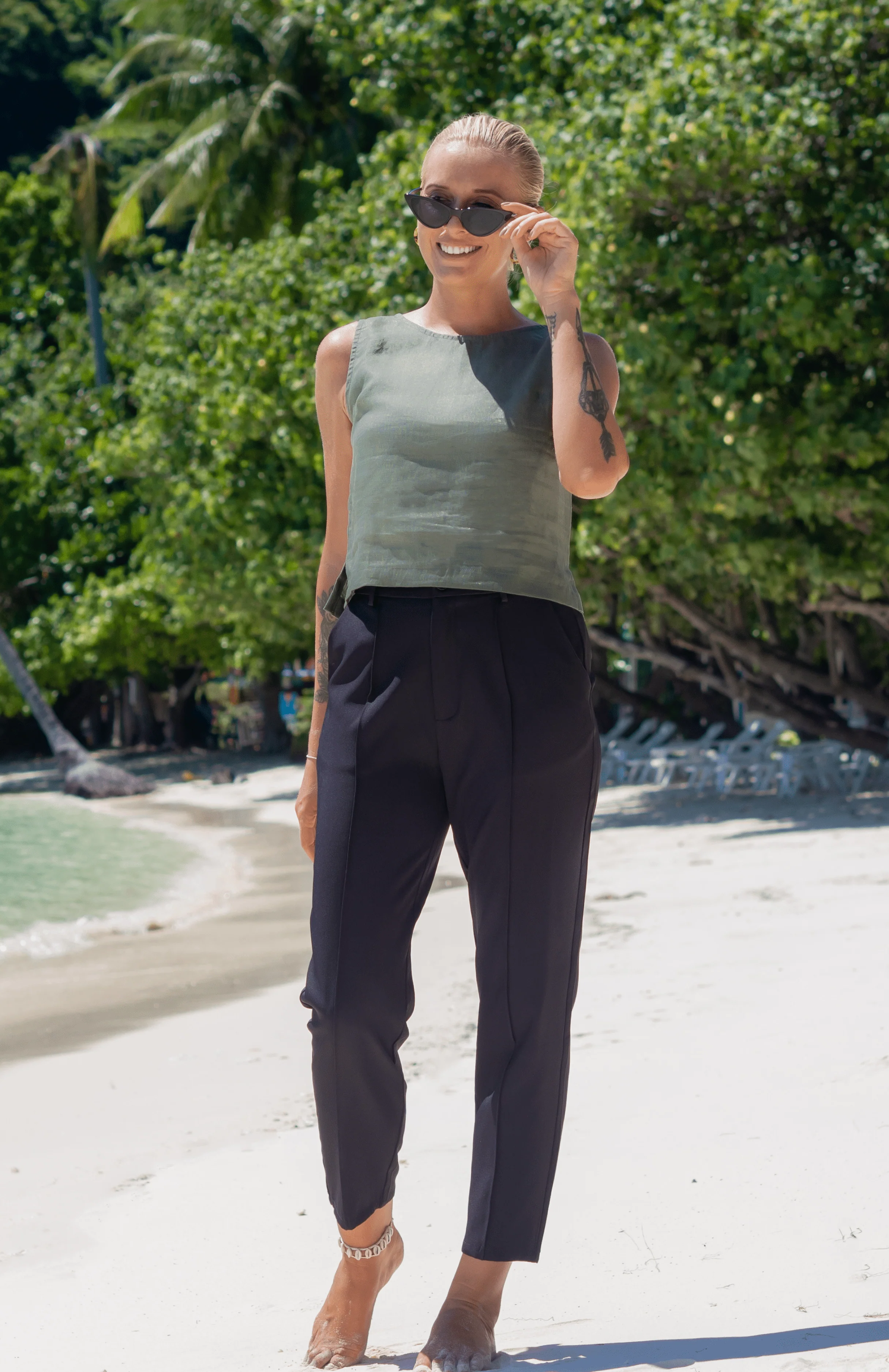 Elcee Linen Top - Image 16