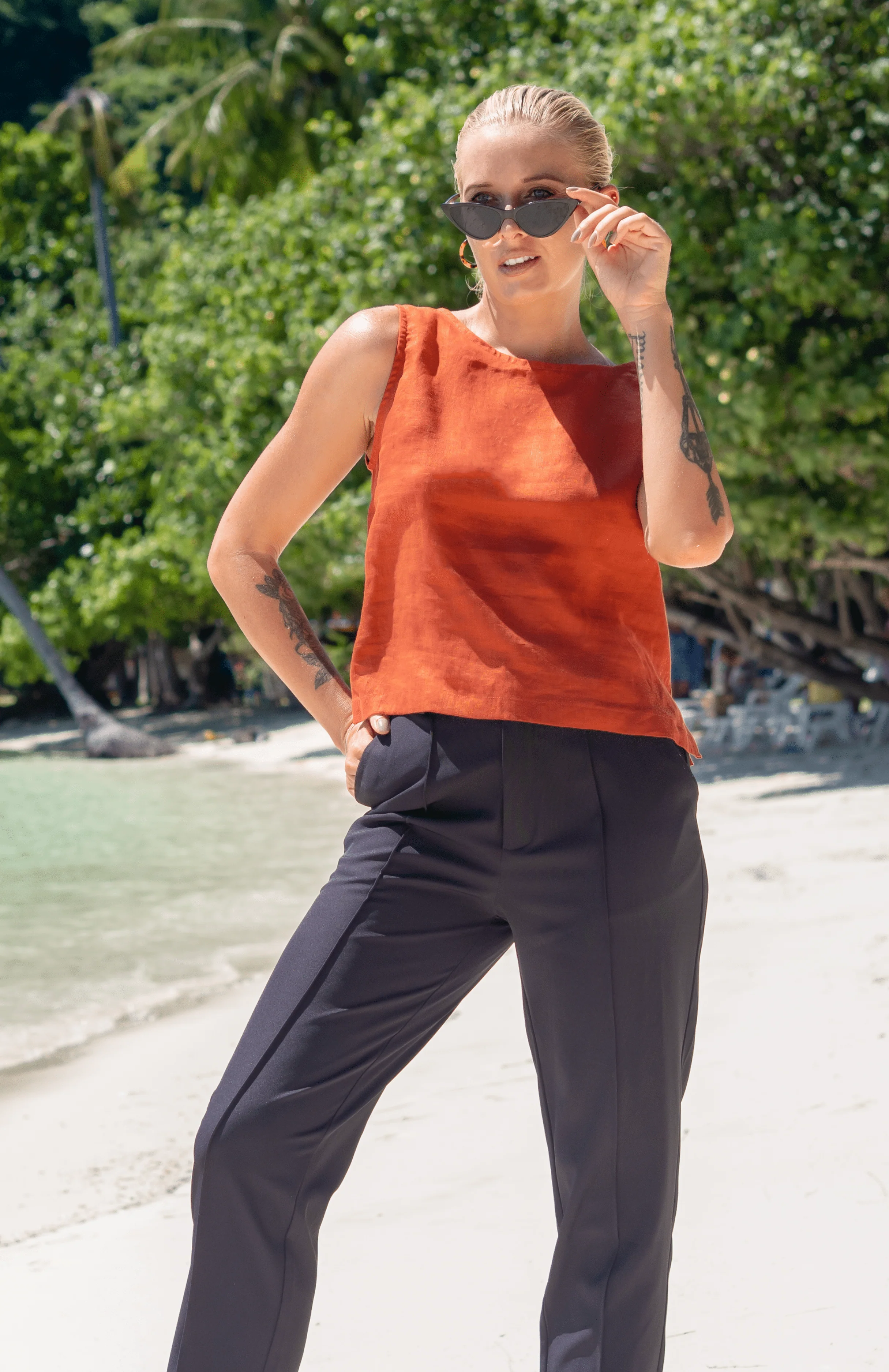 Elcee Linen Top - Image 19