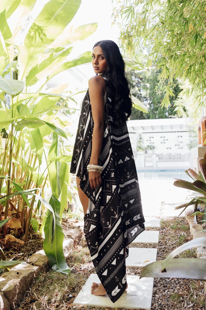 Freya Duster Vest Tribal - Black & Silver - Image 2