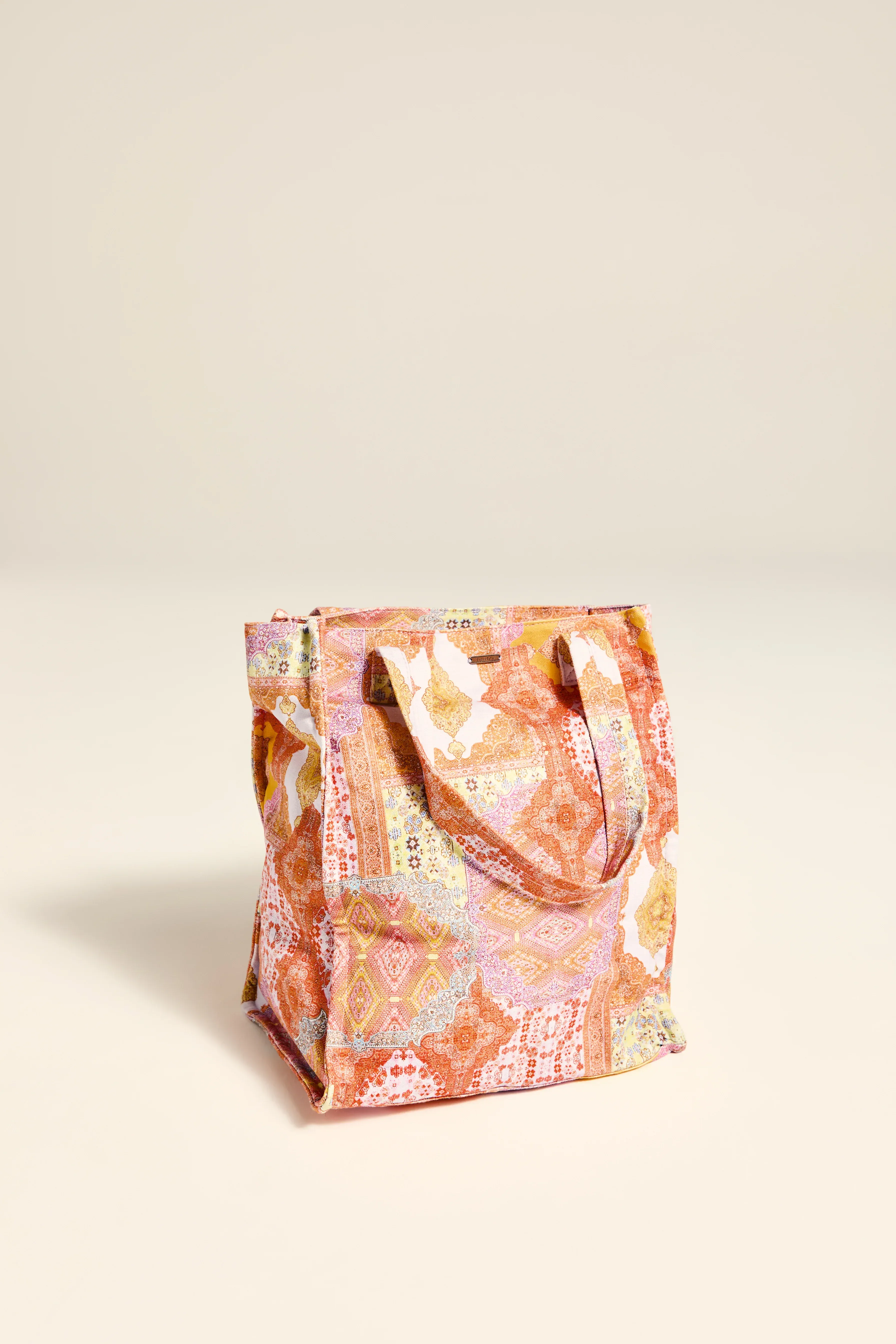 Tigerlily Herra Tigerlily Beach Tote Bag
