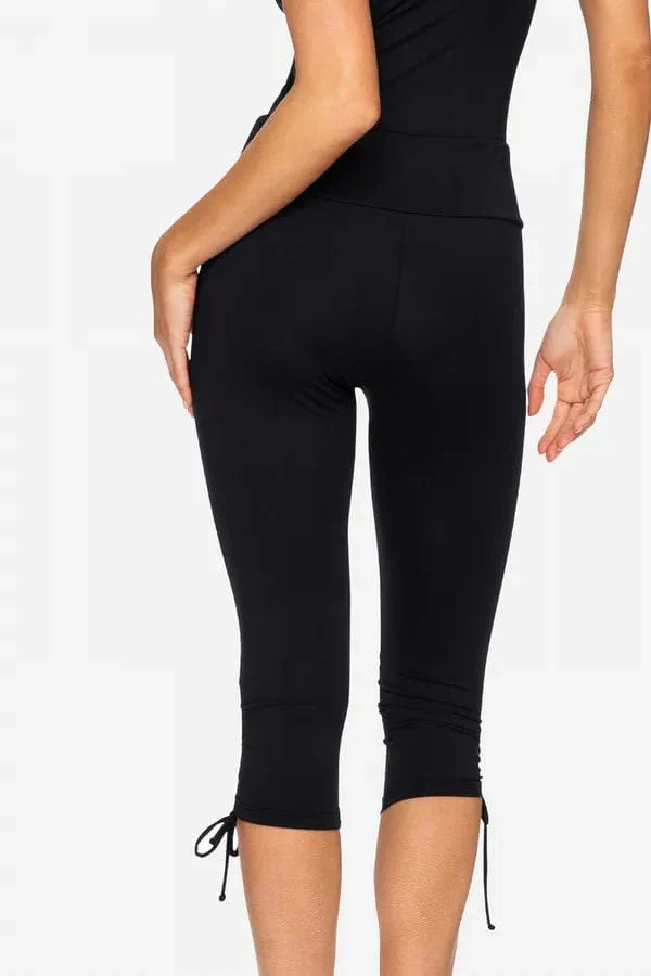 Jantzen Cosmo Capri Swim Pant - Image 10