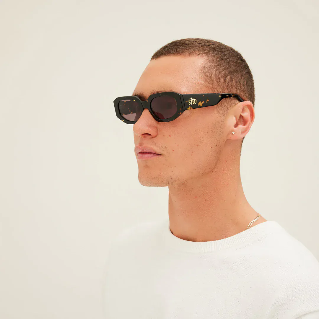 Juicy Black/Iron Grey Polarised - Image 2