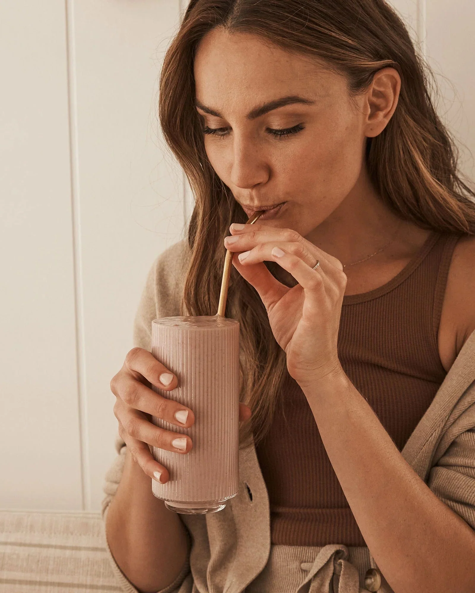 Replenish Vanilla Protein Powder - Image 3