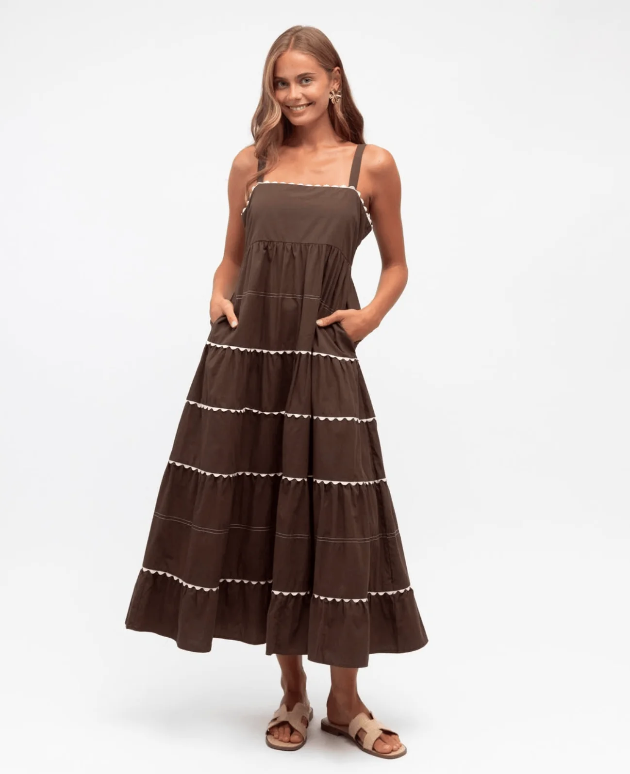 Label Of Love Tiered Contrast Trim Maxi - Chocolate