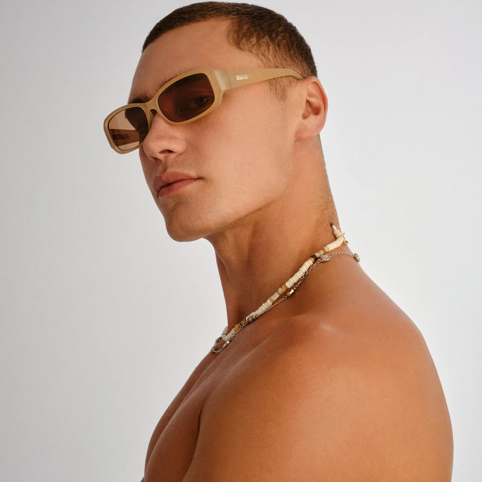 Le Specs Gigglemug - Nude - Image 5