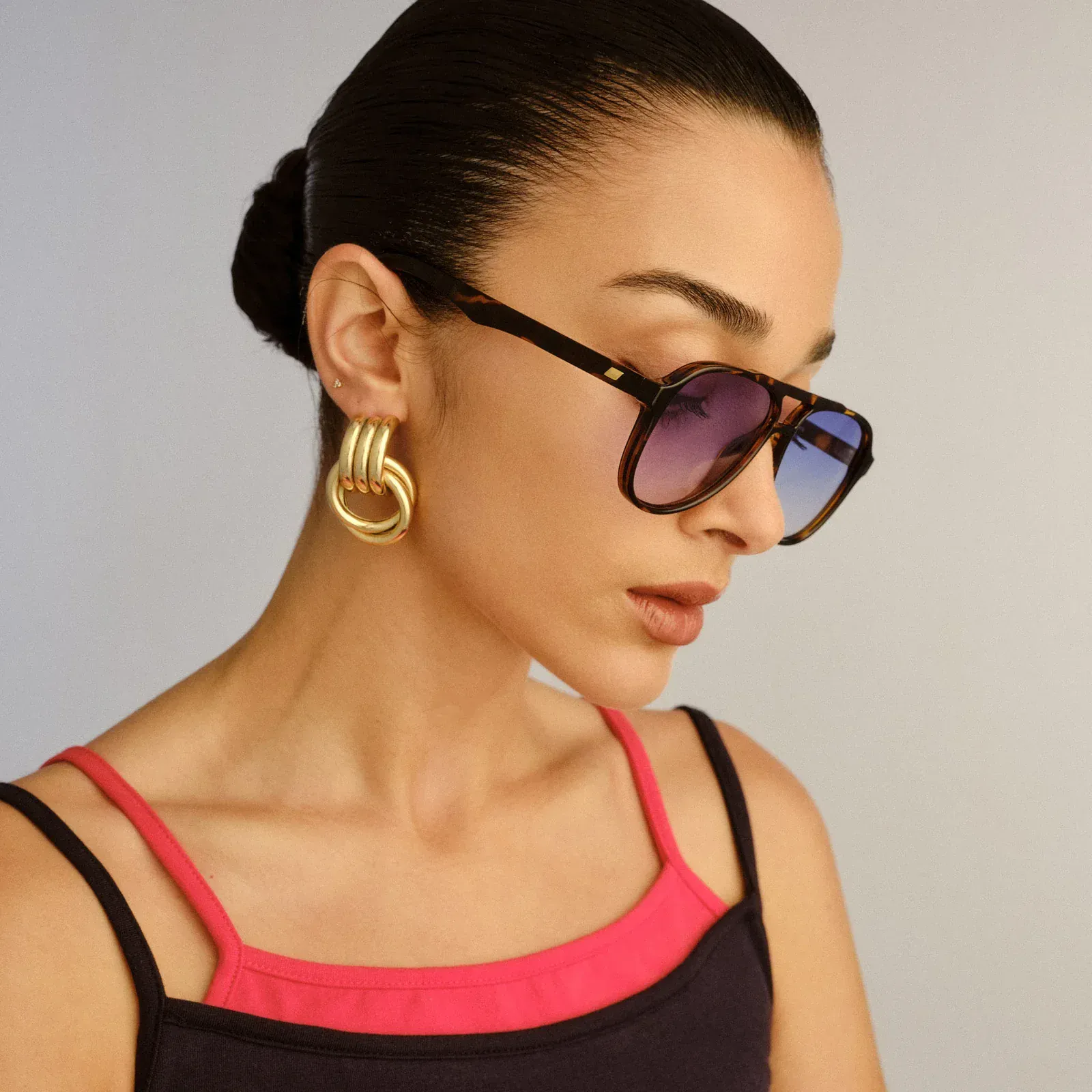 Le Specs Tragic Magic - Tokyo Tort Blue Grad - Image 4