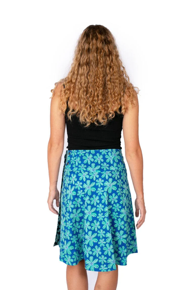 OM Designs Chameleon Reversible Skirt -Daisy Black/ Daisy Marine* - Image 3