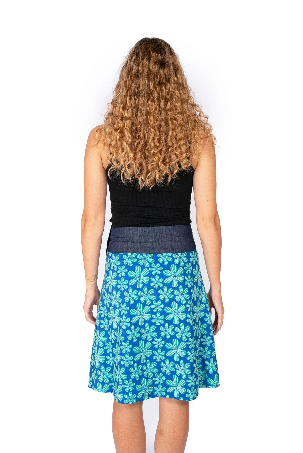 Om Design New Energy Skirt (Long) - Daisys Marine/Abstract Black - Image 2