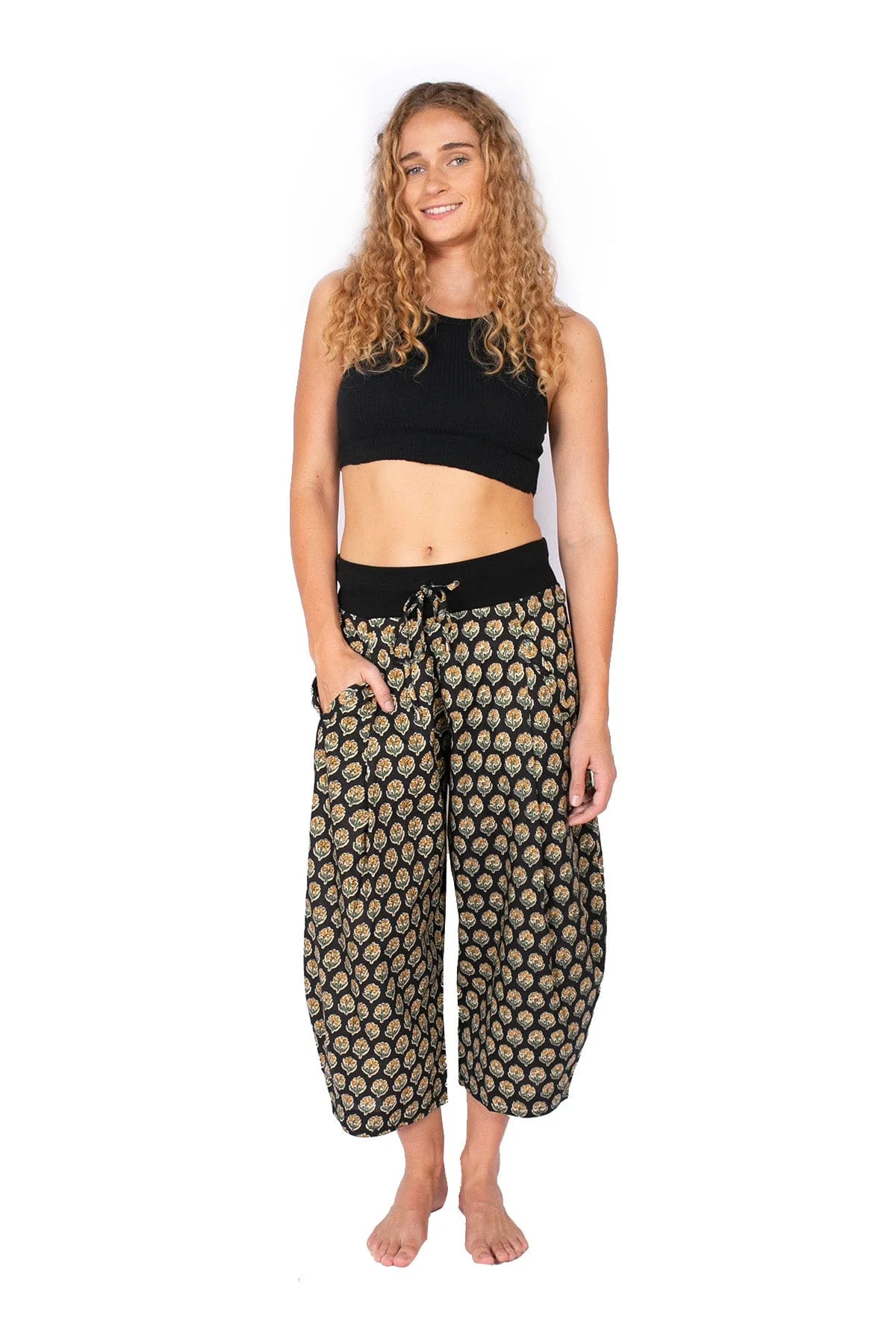 OM Design Yoga Pants - Night Bouquet*