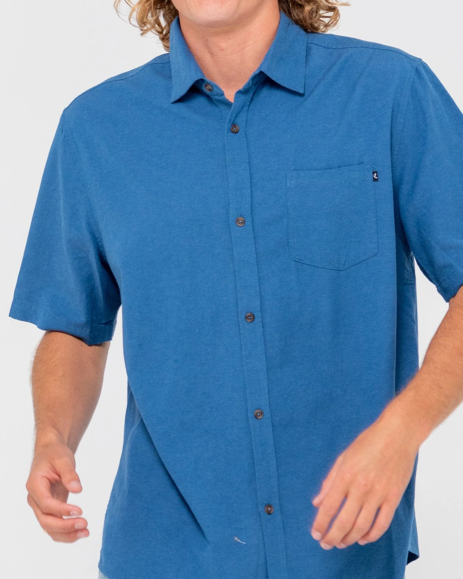 Overtone Short Sleeve Linen Shirt - Image 14