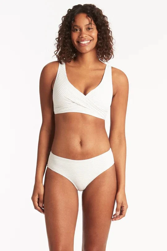 Sea Level Spinnaker Cross Front Multifit Bra Top - Image 3