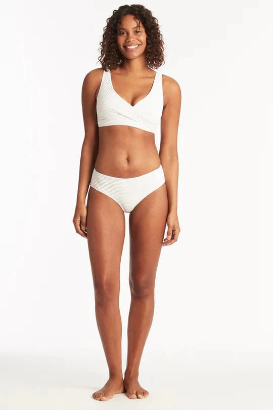 Sea Level Spinnaker Cross Front Multifit Bra Top - Image 4
