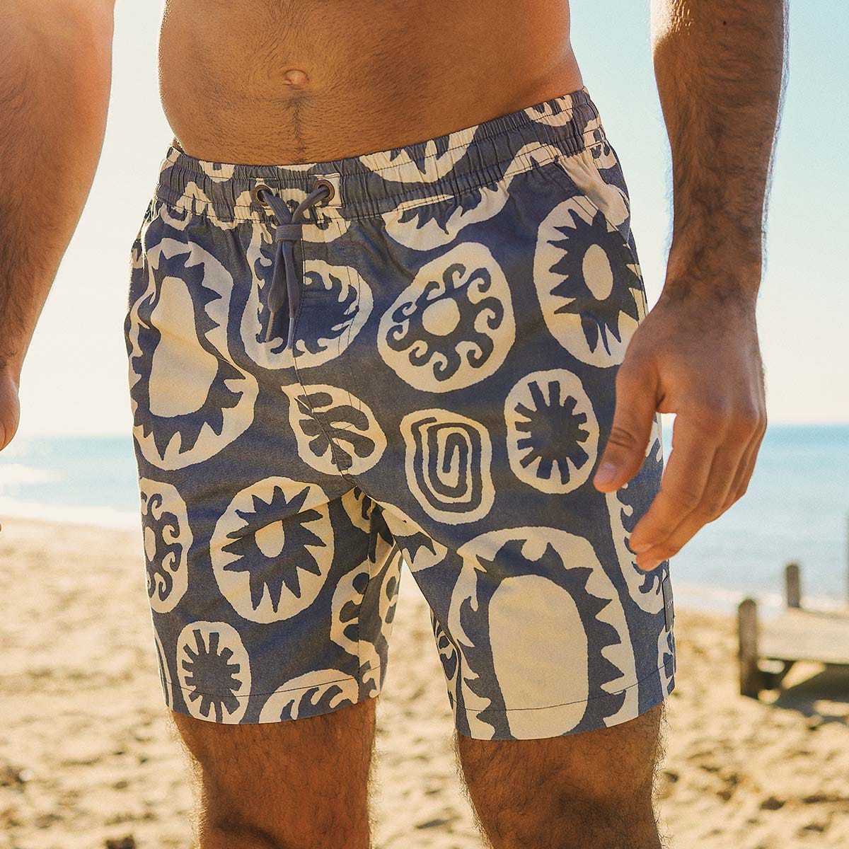 Skwosh Sunburst Charcoal Everday Short