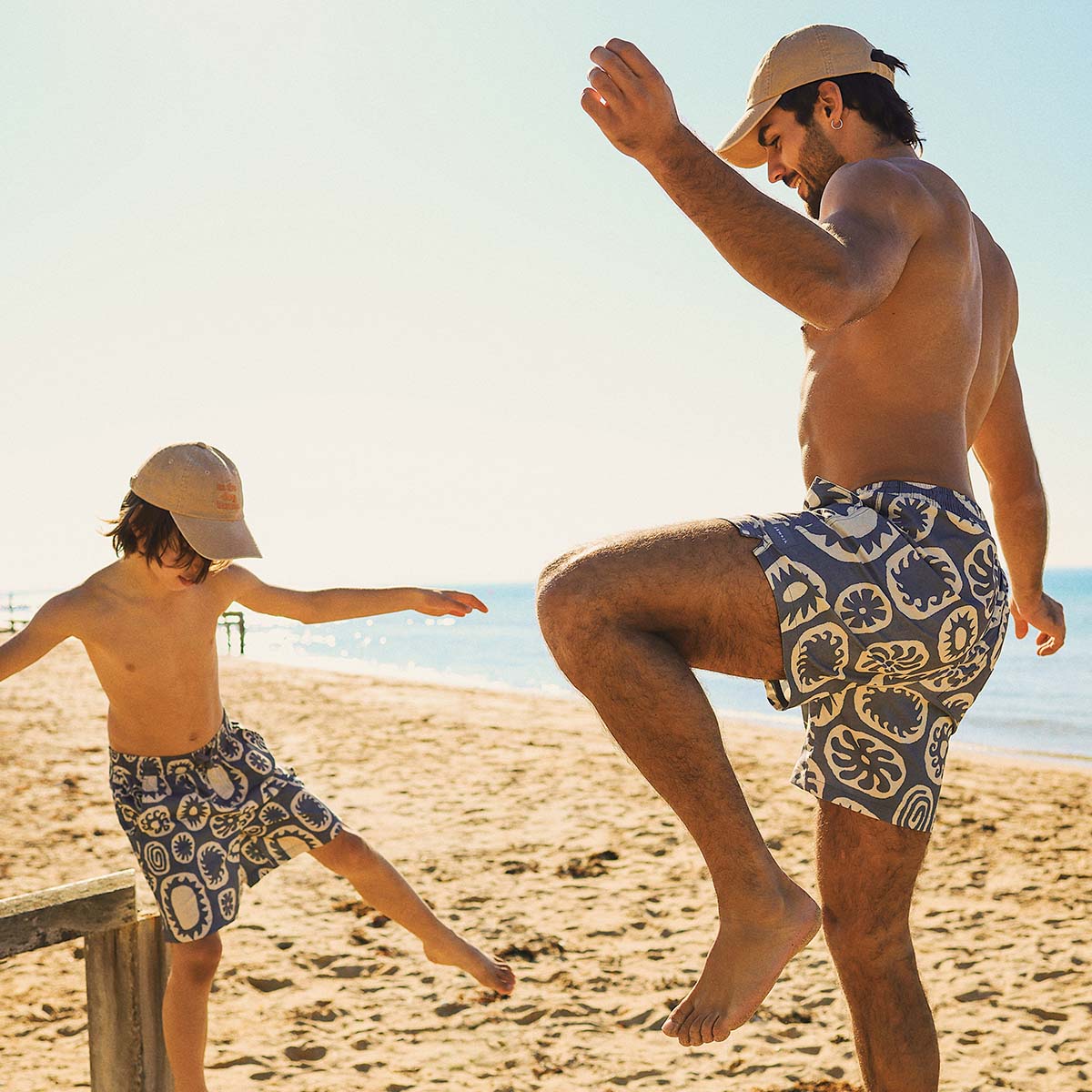Skwosh Sunburst Charcoal Everday Short - Image 2