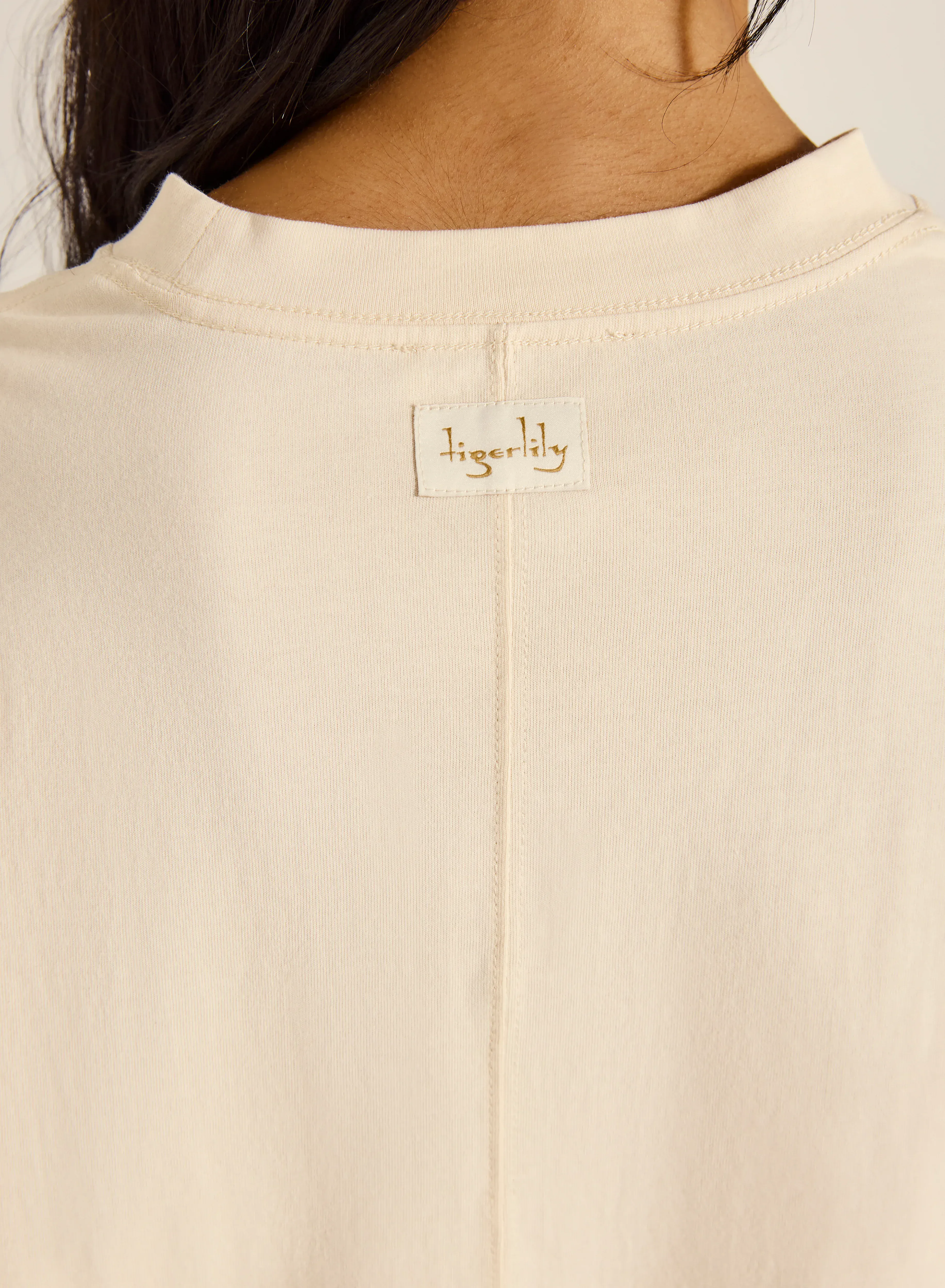 Tigerlily Rashida Lily Boxy Crop Tee - Cream - Image 5