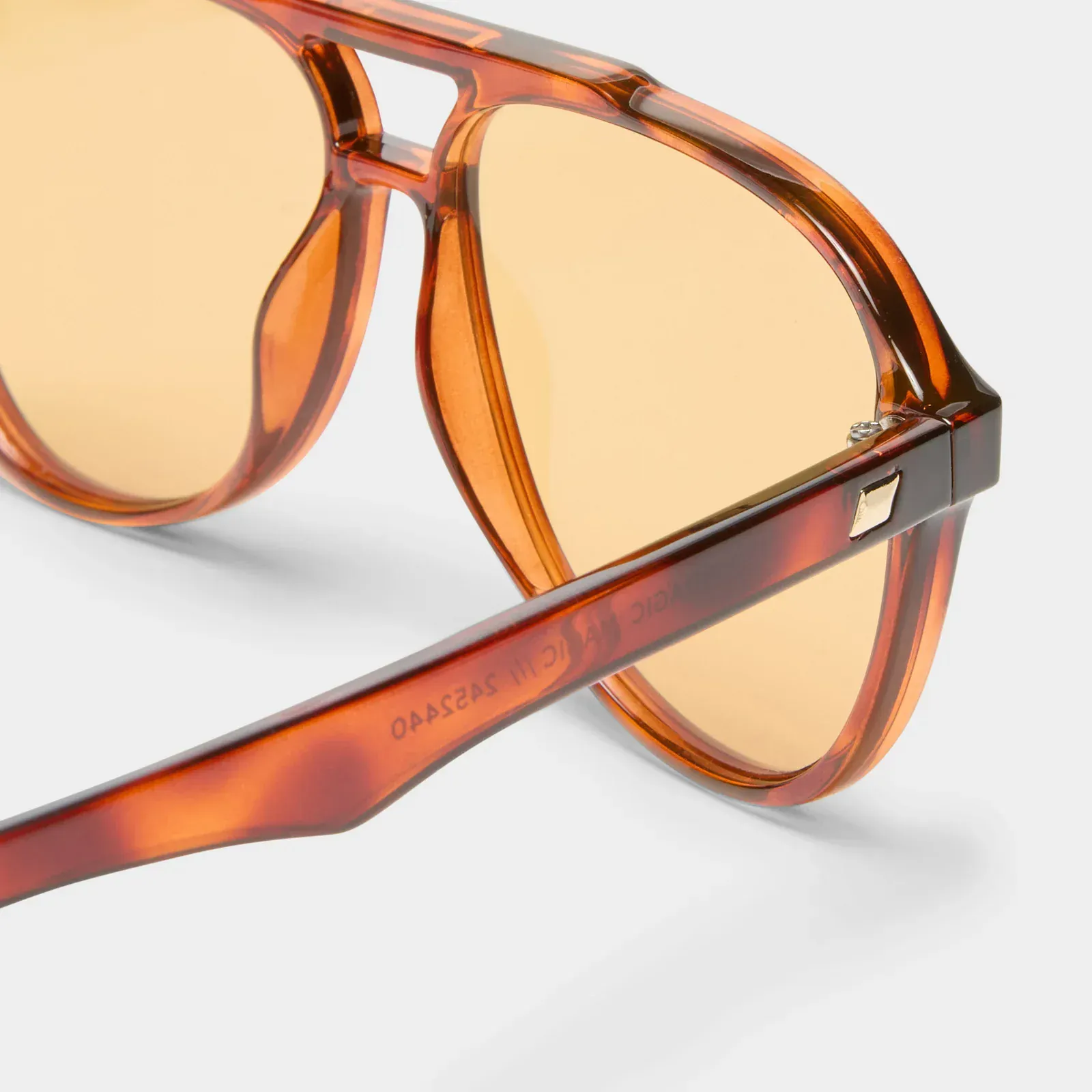 Le Specs Tragic Magic Sunglasses - Image 12