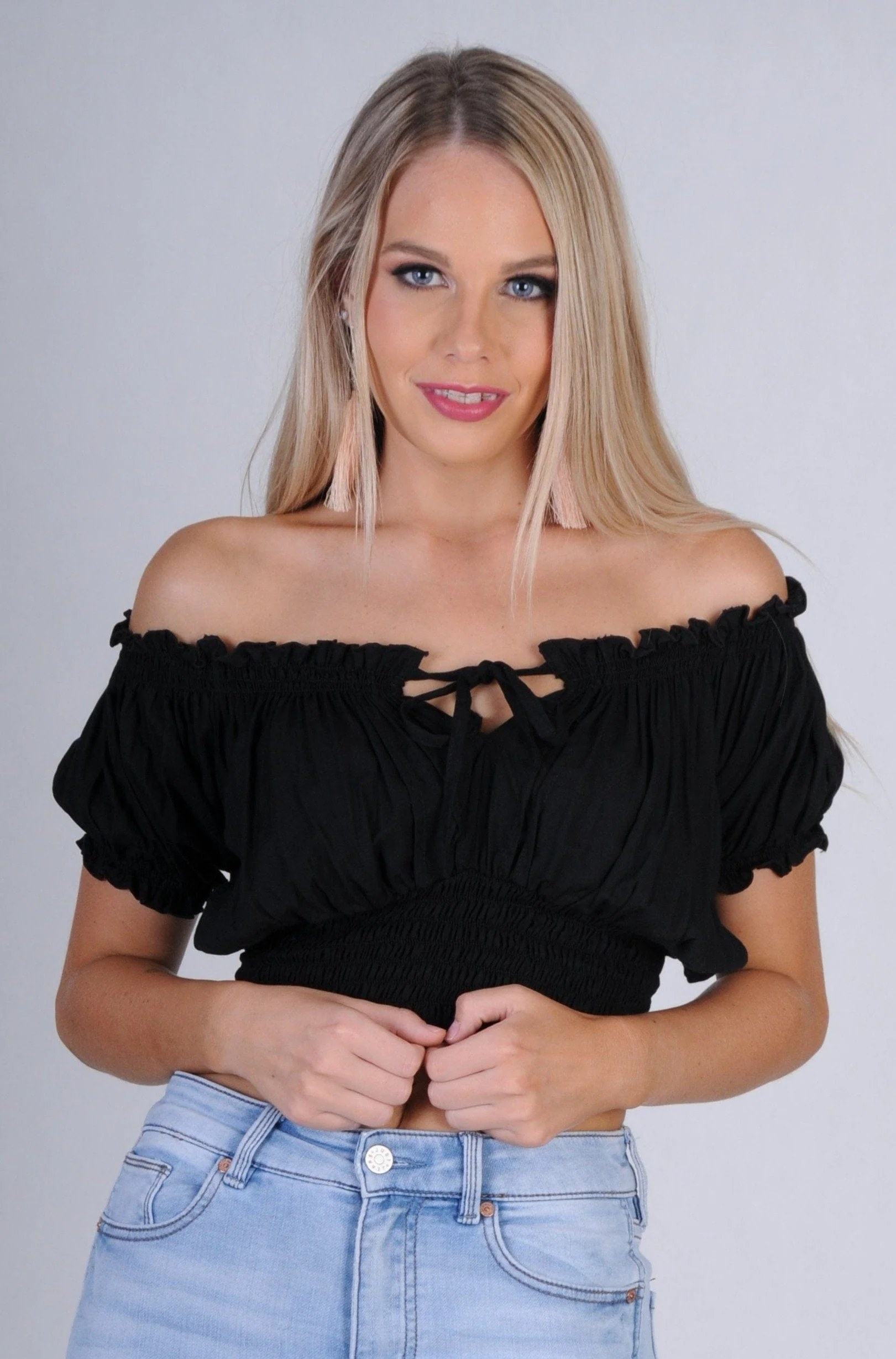 Peasant Top With Ruched Hem - Image 7