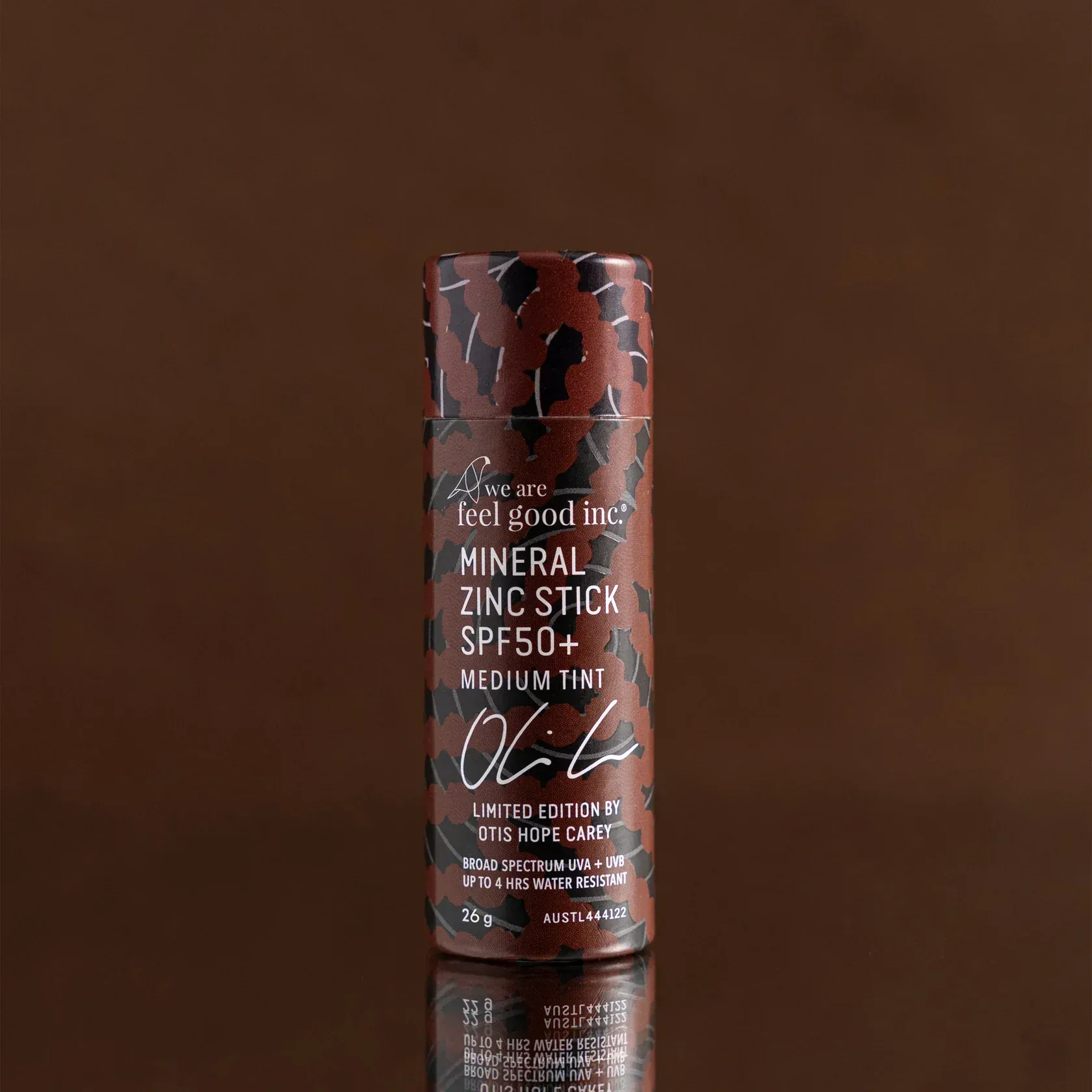 WAFG Otis Carey Mineral Zinc Stick SPF50+ Medium Tint - Image 2